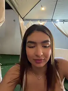 Stripchat Nude Webcam of jenn_fit