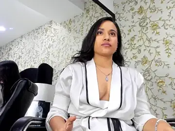 Stripchat Live Porn of emilly_sweett