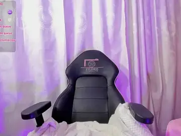 Stripchat Free Live Porn of JENNA_TAY1