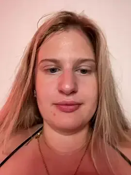 Stripchat Sex Cam of Ellieblessom
