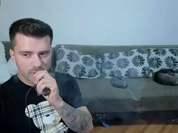 Stripchat Free Porn Cam of JohnnyStepBro