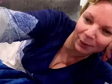 Stripchat Sex Chat of l4dyc4pricorn76