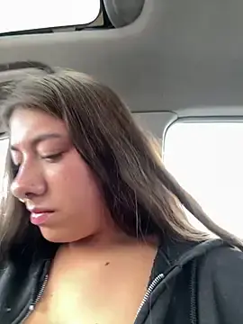 Stripchat Sex Cam of Enyeld_ruru