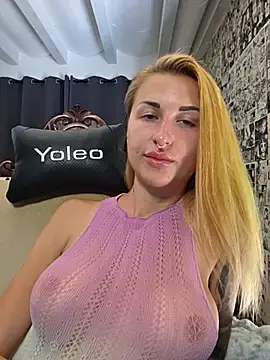 Stripchat Sex Chat of kylie_blck