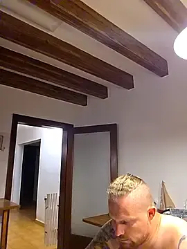 Stripchat Live Sex of kylie_blck