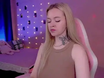Stripchat Live Porn of Naughty_Mable
