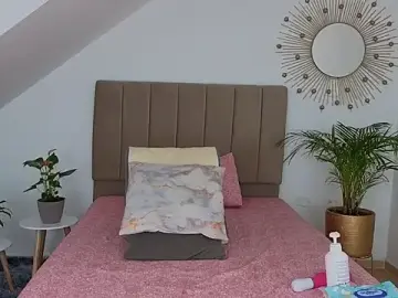 Stripchat Watch Live Sex Cams of kataleyarios01