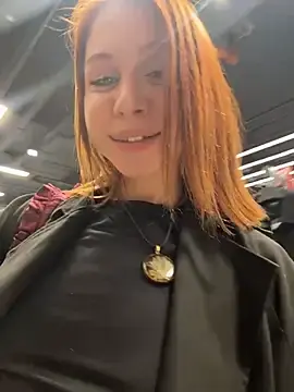 Stripchat Sex Cam of RosieSecret