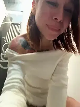 Stripchat Free Live Porn of RosieSecret