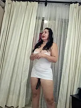 Stripchat Adult Webcam of viollett_28
