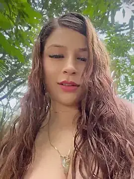Stripchat Live Sex Cam of sahorix1