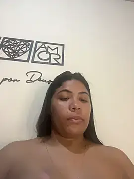 Stripchat Adult Webcams of ZahraAmira_
