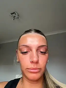 Stripchat Free Porn Cam of IndiaHughesUkx
