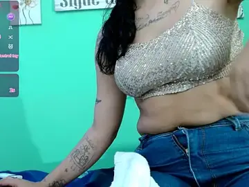 Stripchat Free Porn Cam of lucerodelamanana343