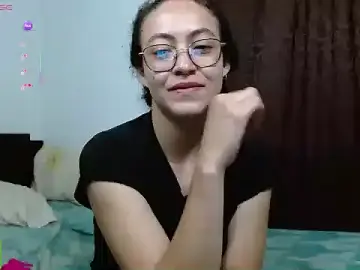 Stripchat Nude Webcam of Amitlu_