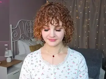 Stripchat Watch Live Sex Cams of Kira__Fluffy
