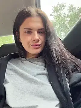 Stripchat Adult Webcam of MiraReach