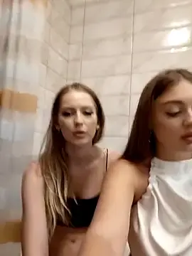 Stripchat Best live sex cam show of caressyourself