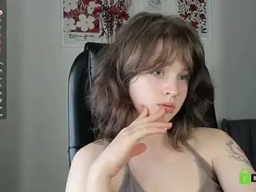 Stripchat Adult Webcams of Alina_Mills