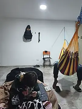 Stripchat Live Sex of KratosAfroditacs