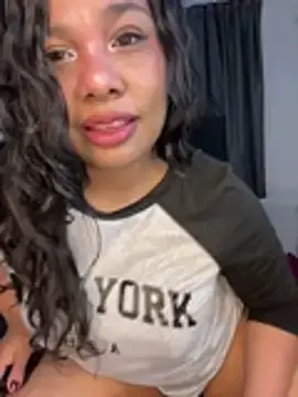 Stripchat Live Porn of Rashell1_Queen