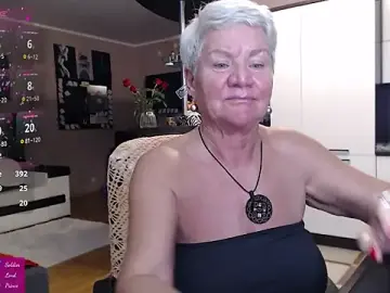 Stripchat Free Porn Cam of roxana_brooks