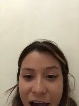 Stripchat Adult Webcam of 3littles