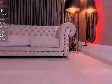 Stripchat Best live sex cam show of karlie_small