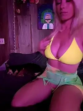 Stripchat Free Porn Cam of POPPY_XO