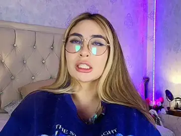 Stripchat Free Live Porn of nini_love01