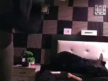 Stripchat Live Sex of antonela-tompson