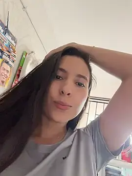 Stripchat Live Porn of LittleDoll___