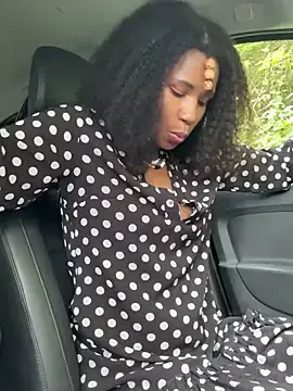 Stripchat Free Live Porn of ShantelSexyYoungMilfie