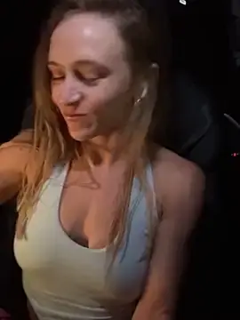 Stripchat Sex Chat of lunagirl13