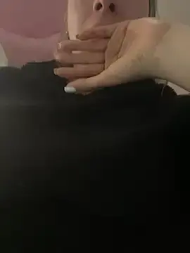 Stripchat Sex Cam of LunarSync