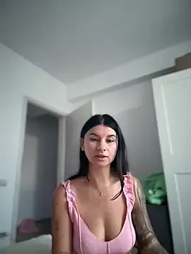 Stripchat Sex Cam of DramaQueen__