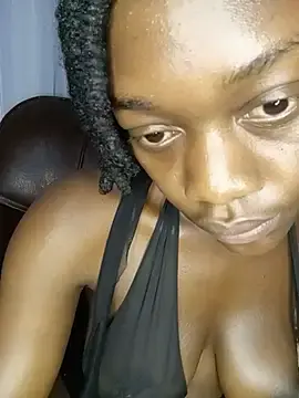Stripchat Live Sex Cam of Paulahaze