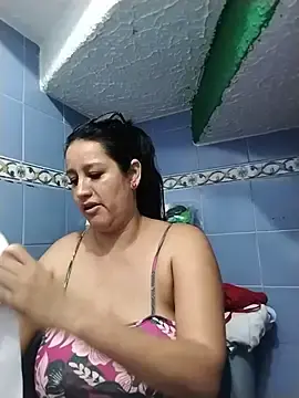 Stripchat Adult Webcams of keilymadam