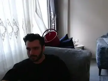 Stripchat Watch Live Sex Cams of handsomeee04
