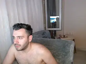 Stripchat Sex Cam of handsomeee04