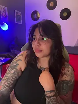 Stripchat Live Sex of miacanela_xo