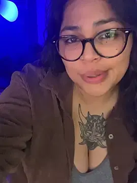 Stripchat Watch Live Sex Cams of miacanela_xo