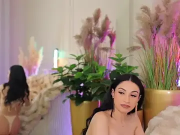 Stripchat Sex Cam of Anais_Bloom