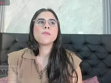 Stripchat Free Live Porn of alicy__torres
