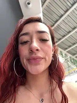 Stripchat Live Porn of ariiel_