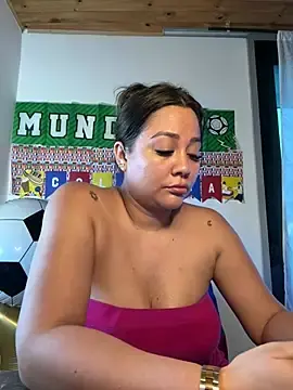 Stripchat Free Live Porn of ValeryGrey
