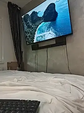 Stripchat Watch Live Sex Cams of AvaSquirtMilf