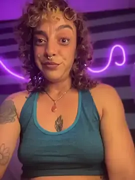 Stripchat Watch Live Sex Cams of SalyTredelMonte
