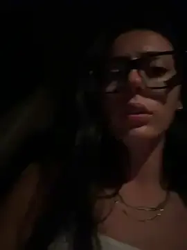 Stripchat Free Porn Cam of alibi_room