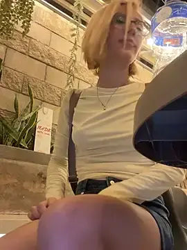 Stripchat Nude Webcam of SweetBunnyGF